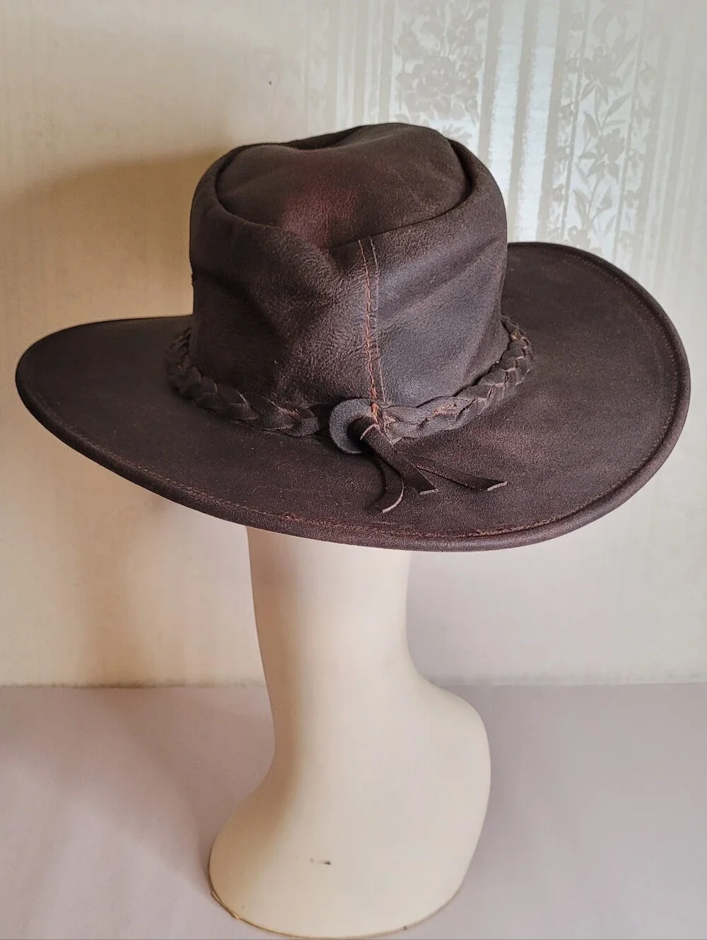 Minnetonka Brown Leather Fold Up Hat